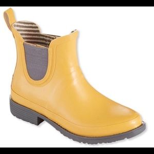 (GUC) L.L. Bean Yellow Wellies Size 11M